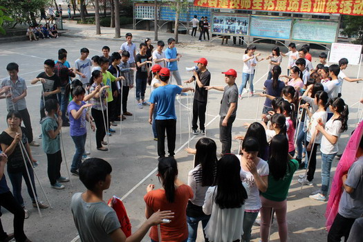 瀘縣建校注重非專業(yè)能力培養(yǎng) 積極推行拓展項目訓(xùn)練