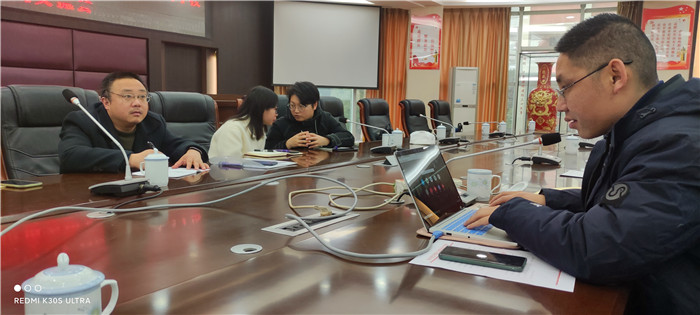 江南職業(yè)中專(zhuān)學(xué)校到瀘縣建校交流學(xué)習(xí)信息化建設(shè)和應(yīng)用