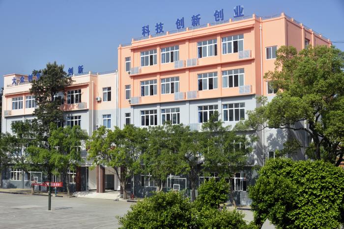 瀘縣建校：三舉措改善辦學(xué)條件