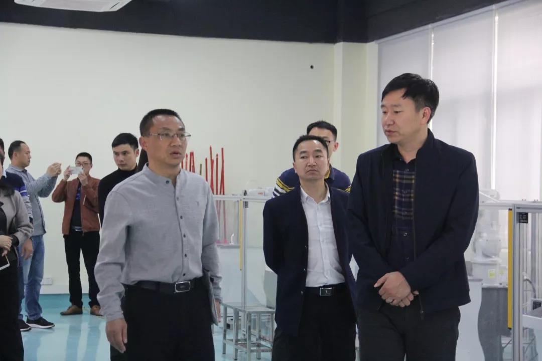 瀘縣建校部分干部到廣東省佛山鹽步職校進(jìn)行教學(xué)診改學(xué)習(xí)交流