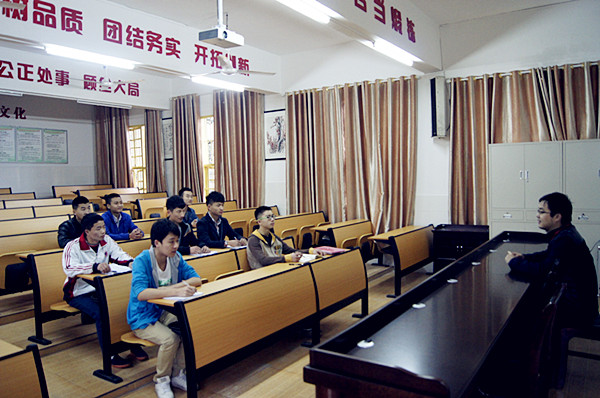 學(xué)生會(huì)干部中心培訓(xùn)功能日趨完善