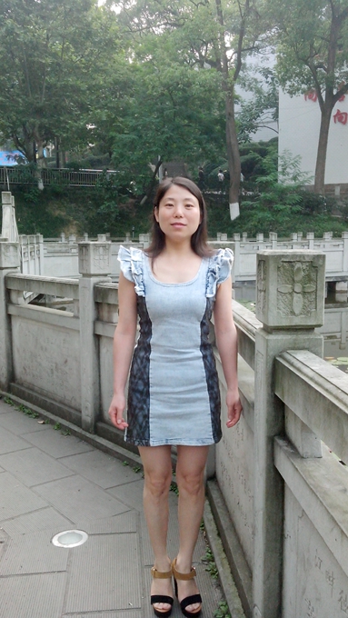 英語教研組教師黃莉珍個(gè)人簡介